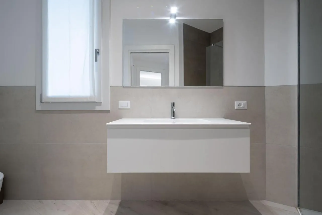 Light Palace 1 - Immobiliare Living Apartment Lido di Jesolo