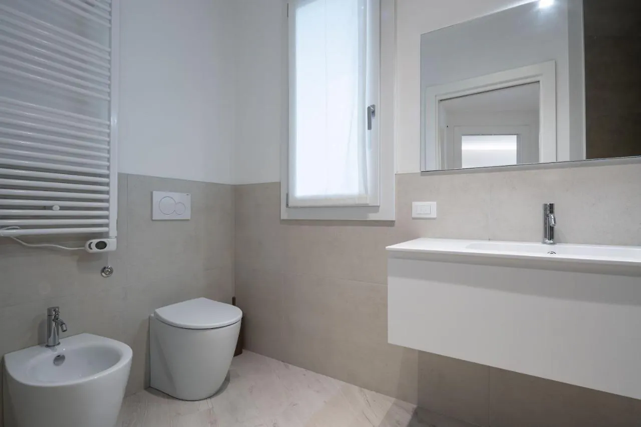 Light Palace 1 - Immobiliare Living Apartment Lido di Jesolo Italy