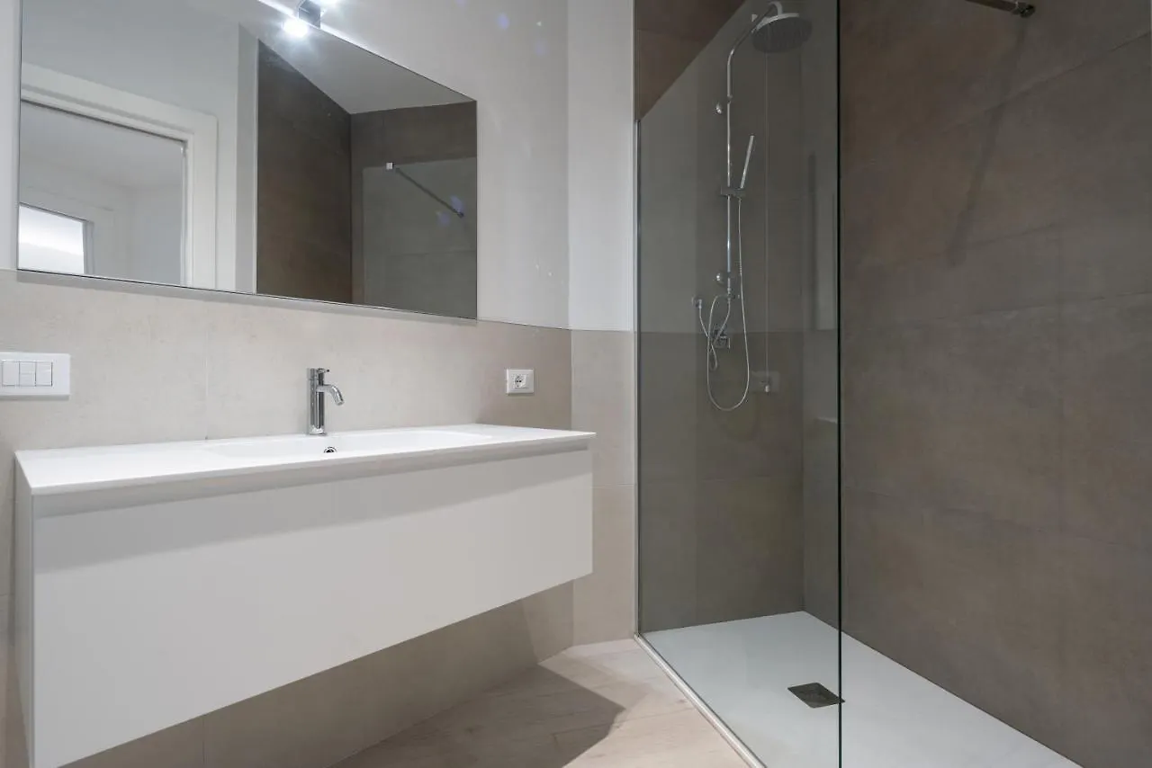 Light Palace 1 - Immobiliare Living Apartment Lido di Jesolo 0*,  Italy