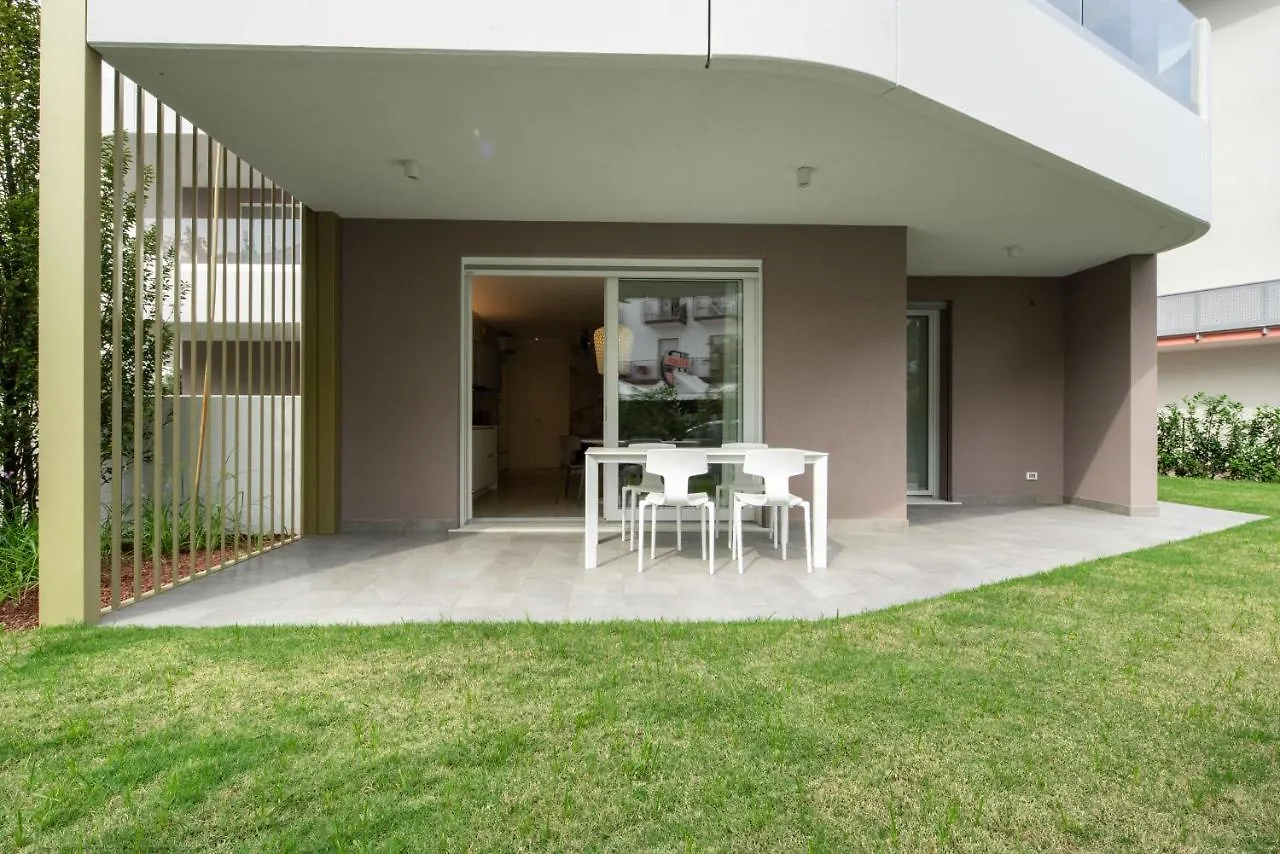 Light Palace 1 - Immobiliare Living Apartment Lido di Jesolo