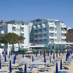 4* Hotel Niagara