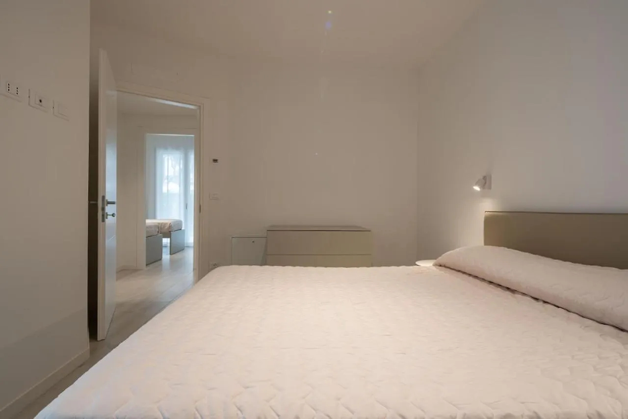 Light Palace 1 - Immobiliare Living Apartment Lido di Jesolo