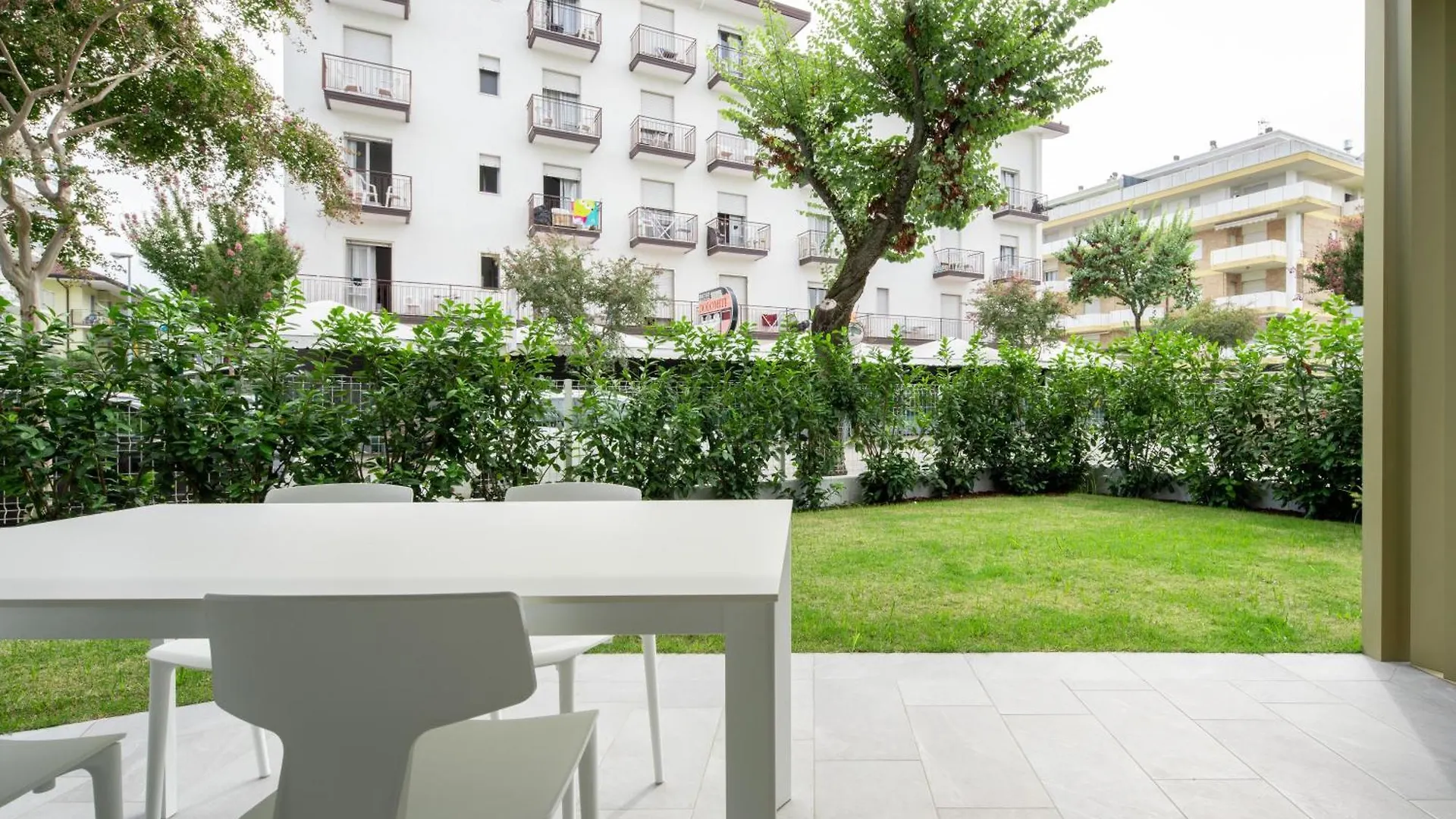 Light Palace 1 - Immobiliare Living Apartment Lido di Jesolo